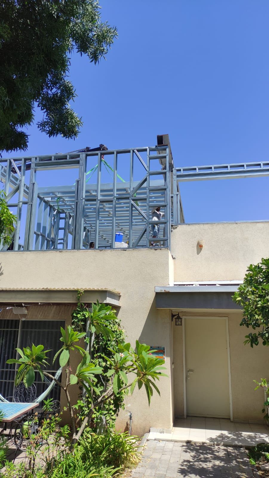 הרכבת קונסטרוקציית פלדה